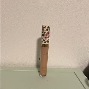 Gucci longwear Concealer full size #26c